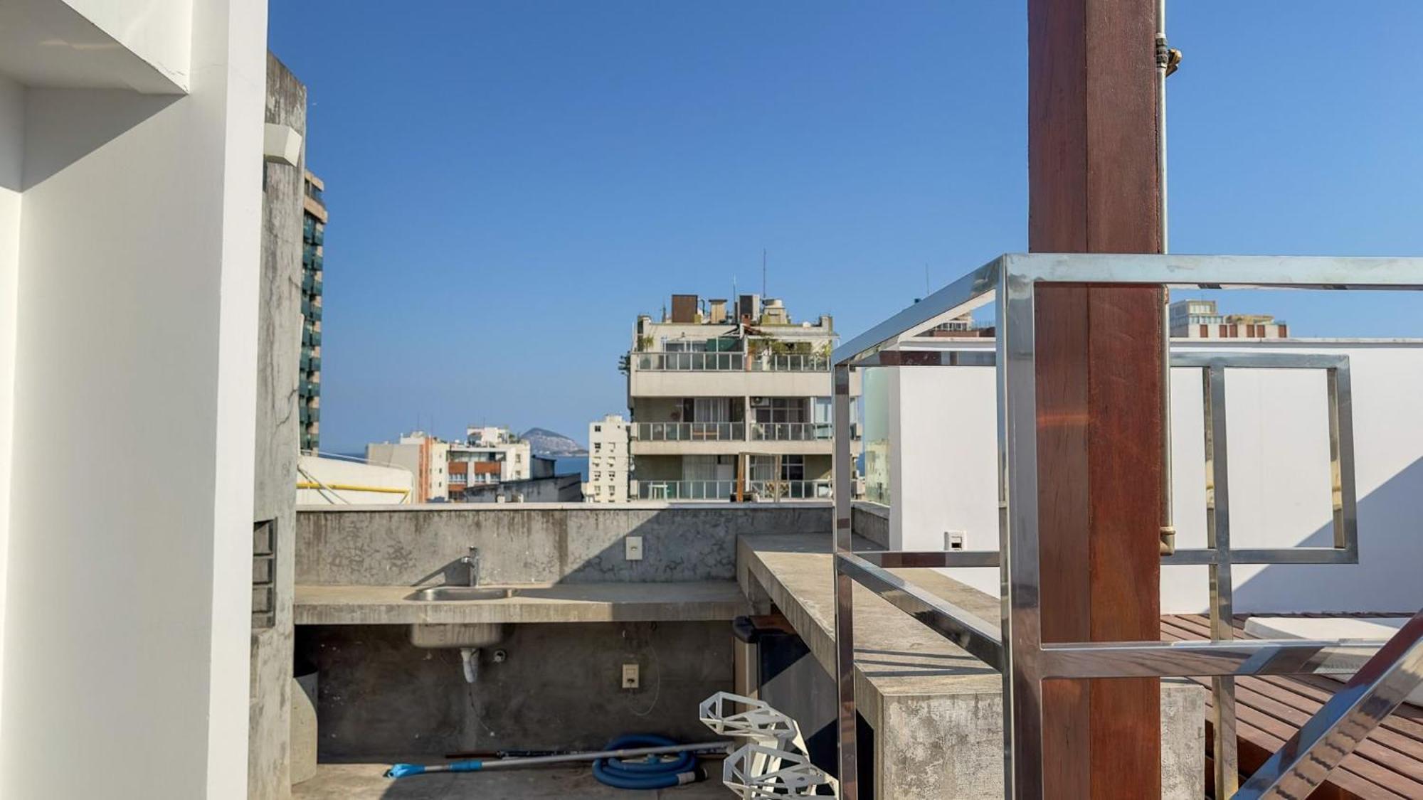 Hr.316 - Cobertura Duplex Com 3 Em Ipanema